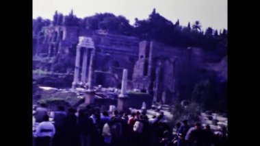 Roma, İtalya Nisan 1984: Roma şehir manzarası 80 'lerde