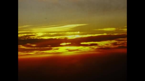 Cairo Egypt March 1977 Orange Sunset Sky Scene 70S — Video Stock