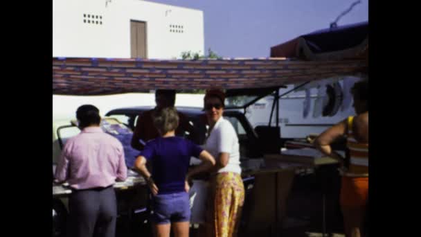 1979年 昭和54年 6月スペイン バルセロナ 70年代の屋台観光 — ストック動画