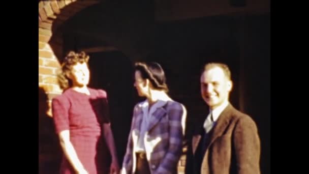 Albuquerque Ηνωμένες Πολιτείες Ιούνιος 1947 Φίλοι Λένε Αντίο Και Αφήνουν — Αρχείο Βίντεο
