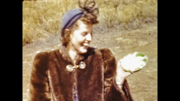 Albuquerque Abd Haziran 1947 Larda Piknik Sahnesi — Stok video