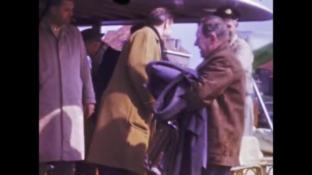 Bruksela Belgia Czerwiec 1960 Bogaci Ludzie Prywatnej Scenie Łodzi Latach — Wideo stockowe