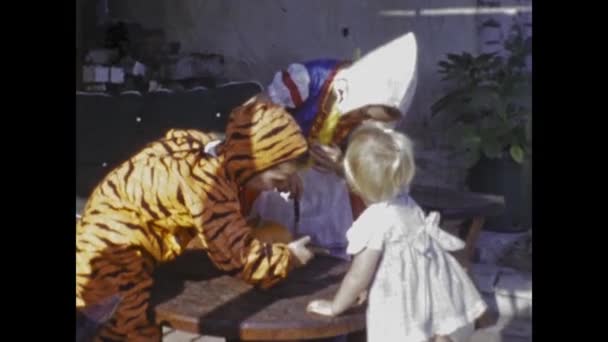 San Diego Estados Unidos Maio 1947 Crianças Casa Verão Família — Vídeo de Stock