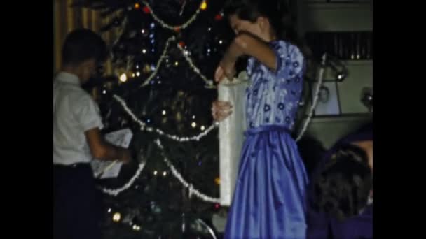 San Diego United States May 1947 Family Christmas Home Moments — Vídeo de stock