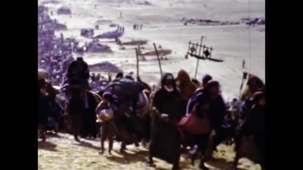 Каир Египет Июнь 1947 Года Сцена Бедуинами Пустыне Годах — стоковое видео