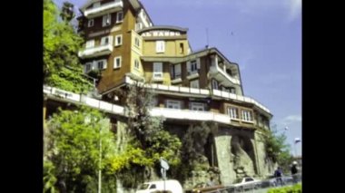 Dolomitler, İtalya 1984: 80 'lerde Dolomitler dağ köyü yaz manzarası