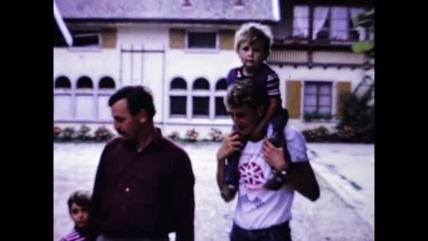 Цюрих Швейцария May 1974 Family Memories Scenes 70S — стоковое видео