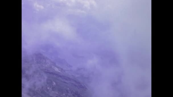Dolomieten Italië Mei 1974 Rotsachtige Toppen Van Bergwereld Jaren — Stockvideo