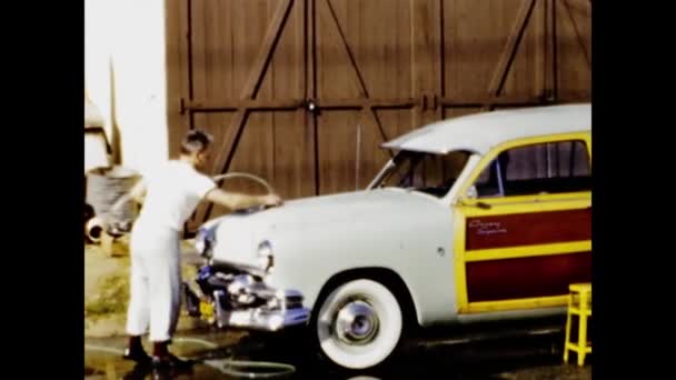 Сан Диего Сша Июнь 1947 Стирка Семейных Автомобилей Сцены — стоковое видео