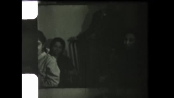 Mailand Italien 1954 8Mm Gerahmte Familienerinnerungen Mit Menschen Den 50Er — Stockvideo