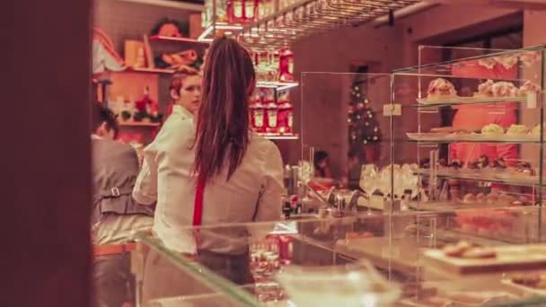 Venice Italy January 2023 Bartenders Work Bar Counter — Wideo stockowe