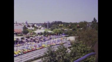 Miami, ABD Haziran 1979: 1970 'lerde Orlando, Florida' da Disneyland sergilenen tarihi bir video