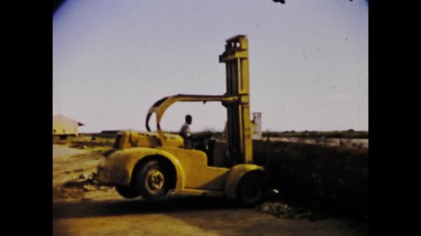 Kinshasa Congo Juin 1975 Témoin Processus Complexe Déplacement Transport Grumes — Video