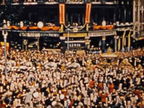 Londýn Velká Británie Června 1953 Prožijte Vznešenost Slávu Korunovačního Průvodu — Stock video