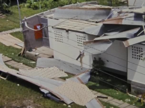 Saint Anne Guadeloupe Haziran 1975 Mahvolmuş Bir Guadeloupe Kasırgasının Binaların — Stok video
