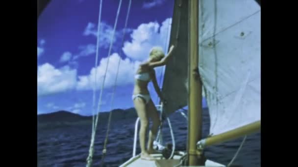 Sainte Anne Guadalupe Junio 1975 Experimenta Emoción Navegar Por Caribe — Vídeos de Stock