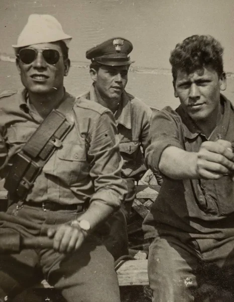 Roma Italia Mayo 1951 Astutos Jóvenes Soldados Italianos Uniforme Militar — Foto de Stock
