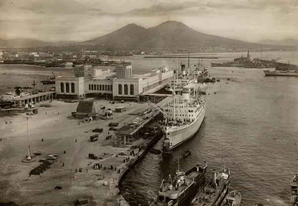 Rzym Włochy Może 1951 Vintage Zdjęcie Stacji Morskiej Neapol Zadokowanych — Zdjęcie stockowe