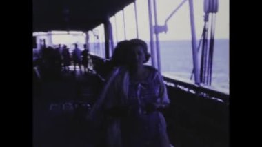 Palermo, İtalya Haziran 1968: 1960 'lardaki Akdeniz gezisindeki insanların bu geçmişe dönük görüntüleriyle aşk yazını yeniden yaşayın