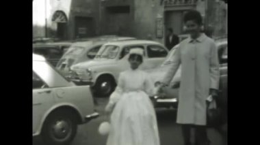 Roma, İtalya Mart 1968: 1960 'lardaki çocukların ilk komünyon törenlerine nostaljik bir bakış.