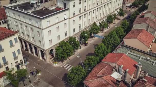 Uderzająca Perspektywa Powietrzna Ukazująca Tętniące Życiem Corso Del Popolo Tętniące — Wideo stockowe