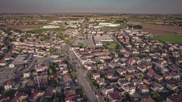Působivé Letecké Panorama Lendinary Předvádějící Své Domy Ulice Městské Krajiny — Stock video