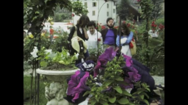 Bellinzona Italia Mayo 1975 Video Clip Vintage Que Captura Asistencia — Vídeos de Stock