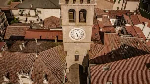 Захватывающие Кадры Воздуха Исторической Деревни Лендинара Италии Подчеркивающие Вечное Очарование — стоковое видео