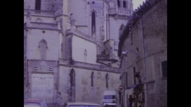 スペインのマナコール1984年6月 スペインのマナコールにある歴史的教会Parrquia Mare Dels Dolorsのアーカイブビデオ — ストック動画
