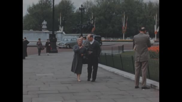 Londres Reino Unido Mayo 1949 Imágenes Históricas Una Pareja Ancianos — Vídeo de stock