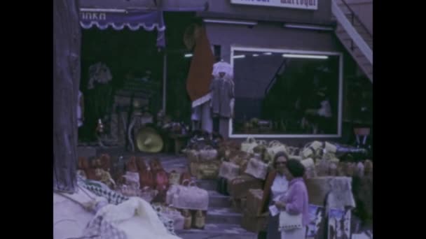 Teneriffa Spanien Januari 1969 Historiska Bilder Livlig Gatumarknad Teneriffa 1960 — Stockvideo