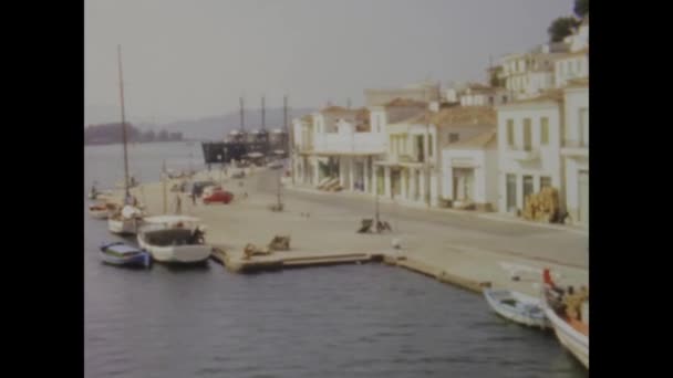 1966年3月 希腊雅典 探索20世纪60年代的一次怀旧希腊游轮之旅 展示名胜古迹和难忘的经历 — 图库视频影像