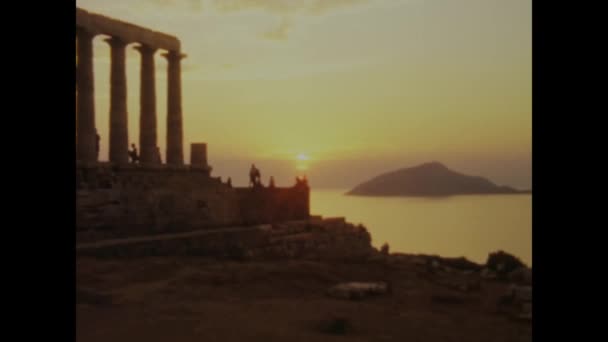 Atina Yunanistan Mart 1966 Antik Yunan Tapınaklarının Güzelliğine Dalın 1960 — Stok video