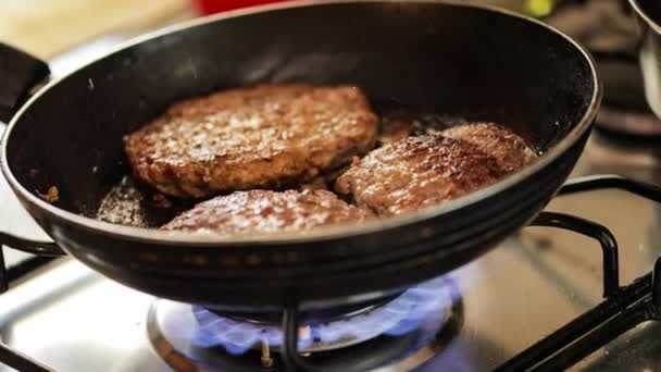 Footage Showing Preparation Hamburger Pan Home Kitchen — Stock Video
