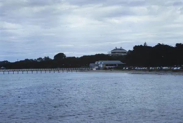 1999年12月 澳大利亚墨尔本 20世纪90年代墨尔本沿海风景的历史观 捕捉了当时宁静的美景 — 图库照片