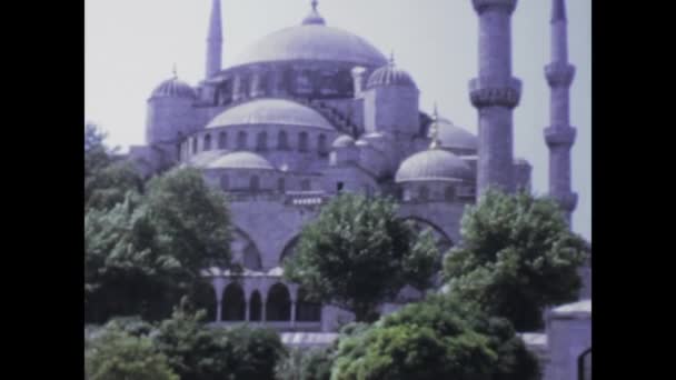 Stanbul Türkiye Mayıs 1975 Stanbul Ikonik Siluetinin Panoramik Görüntüsü Mazide — Stok video
