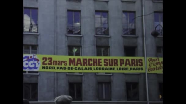 Paris France May 1978 Footage 1970S Showing Communist March Demonstration — Stock Video