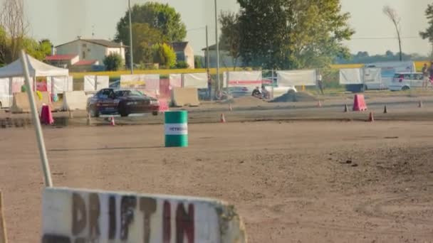 2023年9月12日 意大利维拉马扎纳 视频捕捉了赛道上高强度漂流比赛中汽车的激情和技巧 — 图库视频影像