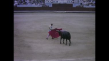 Madrid, İspanya Haziran 1970: Boğa güreşi ve torero sahnelerinin 1970 'lerdeki klasik görüntüleri.