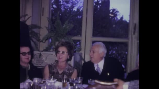 พาเลอร ตาล พฤษภาคม 1979 ภาพจากย 1970 ของอาหารกลางว นแต งงานอ ตาล — วีดีโอสต็อก