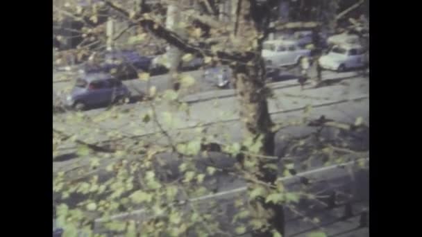 Rzym Włochy Mogą 1968 Vintage Materiał Filmowy Tętniącego Życiem Ruchu — Wideo stockowe