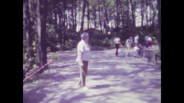 Сонненбуль Німеччина Червень 1978 Історичні Кадри 1970 Живих Сцен Парку — стокове відео