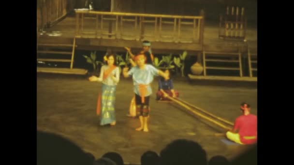 Bangkok Thailand June 1978 Footage 1970S Depicting Traditional Thai Ballet — Stock Video
