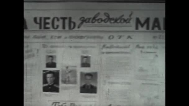 Kiev Ukraina Maj 1940 Vintage Wwii Affischer Och Försvunna Personer — Stockvideo