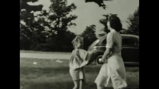 Chicago Egyesült Államok 1949 Júniusa Nosztalgiás Felvételek Családi Pillanatok Örökítéséről — Stock videók