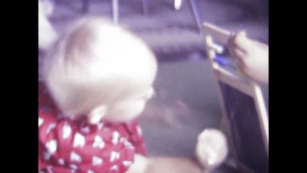 Phoenix United States Ιούνιος 1975 Vintage Υλικό Που Αποτυπώνει Χαρούμενο — Αρχείο Βίντεο