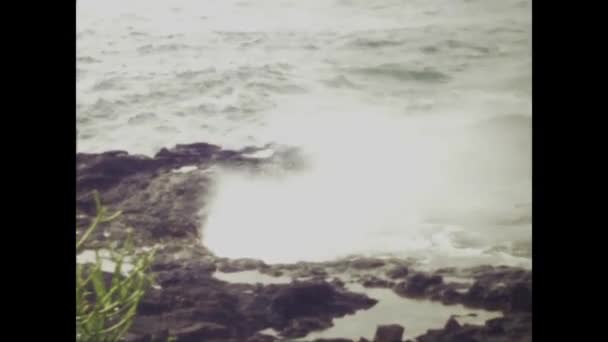 Waimea Hawaii Juni 1970 Gelassener Blick Auf Die Waimea Bay — Stockvideo
