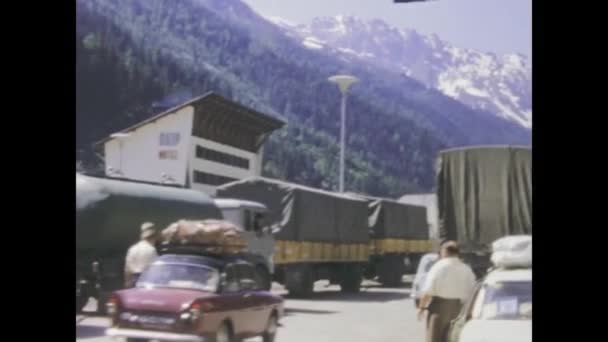 Neuhausen Rheinfall Ελβετία Ιούνιος 1975 Πλάνα Που Απεικονίζουν Μεθοριακή Περιοχή — Αρχείο Βίντεο
