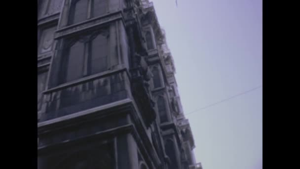 피렌체 이탈리아 1975 피렌체 Duomo의 년대에서 역사적인 환경에서 상징적 성당을 — 비디오