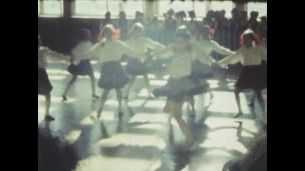 Varsóvia Polónia Junho 1970 Filmagens Dos Anos Uma Performance Dança — Vídeo de Stock